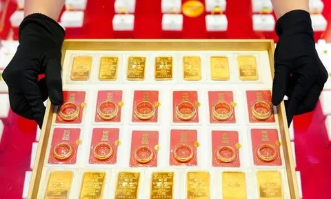 Giá vàng tuần qua: Tăng mạnh rồi quay đầu giảm, chốt tuần trên 156 triệu đồng/lượng
