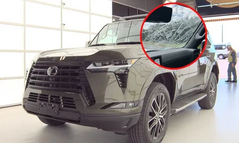 Nhiều chiếc Lexus GX 550 bị nứt kính chắn gió khi bật sưởi trời lạnh, bảo hiểm có đền thì chủ xe cũng ‘ốm’ vì một điều