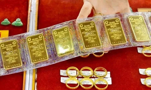 Giá vàng hôm nay 29/12: Sụt giảm sau đà tăng tuần trước