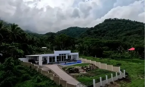 Cặp vợ chồng chi hơn 841 triệu đồng mua mảnh đất 1.100 m² để xây nhà nghỉ hưu: “Chúng tôi xem khoảng 150 lô đất khác nhau mới tìm được nơi ưng ý”