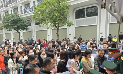 Hà Nội: Gần 1.000 khách hàng bốc thăm mua nhà ở xã hội Uy Nỗ