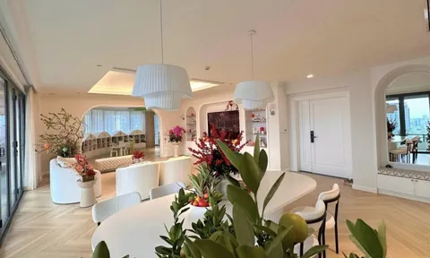 Hoa hậu Việt Nam đầu tiên làm dâu hào môn, được chồng chiều như công chúa, sống đời thượng lưu trong biệt thự hạng sang