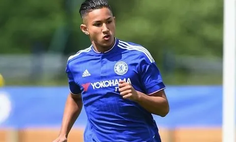 Cựu sao Chelsea sở hữu khối tài sản gấp 15 lần tỷ phú bóng đá Ronaldo là ai?