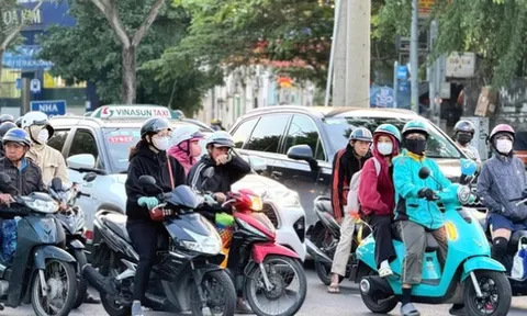 Hiếm gặp: Tp.HCM lạnh 17°C, nhiệt độ thấp nhất trong 10 năm qua