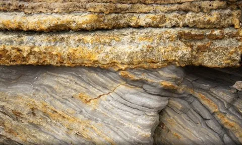 Phát hiện mỏ thạch anh trữ lượng 35 triệu tấn tại láng giềng Việt Nam, độ tinh khiết trên 99,995%