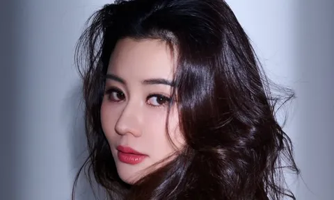 Mỹ nhân showbiz này giàu thế: 19 tuổi có 3 căn hộ cao cấp, giờ làm chủ công ty toàn hot KOL triệu view