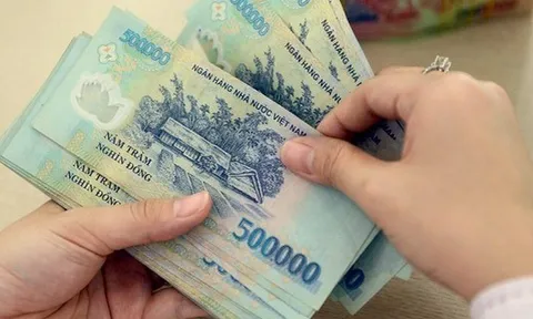 Thêm ngân hàng tăng lãi suất tiết kiệm lên trên 7% cho tiền gửi thông thường