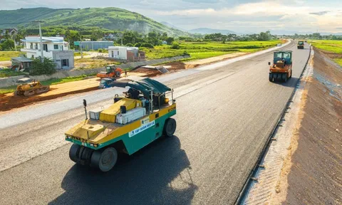 Thủ tướng: Đầu tư dưới 3.000 dự án dùng ngân sách Trung ương trong nhiệm kỳ tới