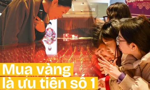 Cách "thoát nghèo" của Gen Z: Có tiền là tới tiệm vàng đầu tiên, ưu tiên mua vàng hơn mọi thứ!