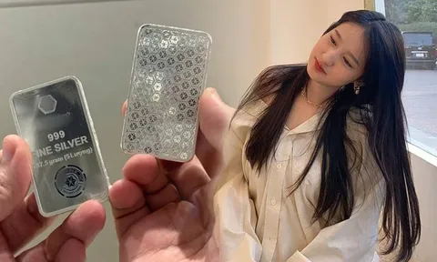 Được mừng cưới 1kg bạc giá khoảng 12 triệu đồng từ năm ngoái, giờ có nên mừng lại bạn phong bì 15 triệu?