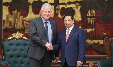 Thủ tướng đề nghị Tập đoàn bán dẫn hàng đầu thế giới hỗ trợ Viettel, FPT, VSAP Lab