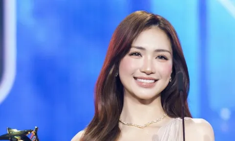 Hòa Minzy ra thông báo nóng trước chiến thắng của U23 Việt Nam