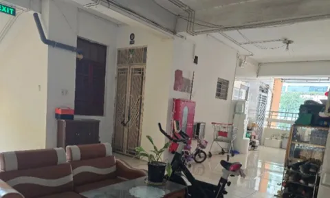 'Nở rộ' hành lang chung cư bị biến thành kho chứa, nơi sử dụng riêng