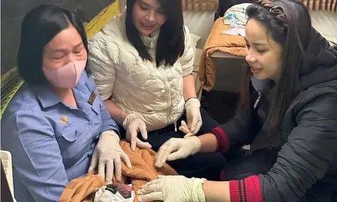 Em bé chào đời trên tàu SE4 nhờ sự hỗ trợ kịp thời của 2 nữ hộ sinh