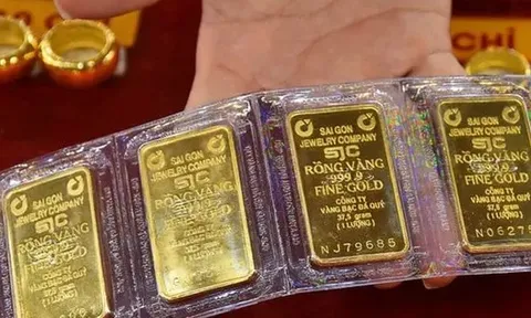 Giá vàng tuần qua: Tăng liên tục 3,7 triệu/lượng rồi bất ngờ đảo chiều giảm, người mua tuần trước lãi hay lỗ?