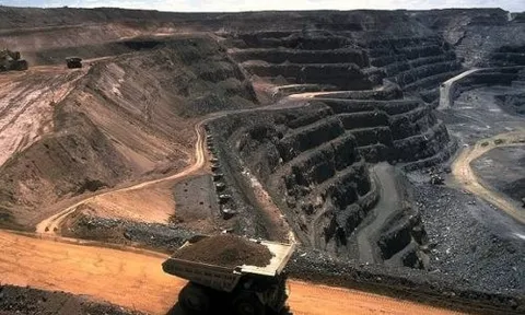 Phát hiện kho báu gần 500 triệu tấn tại láng giềng Việt Nam