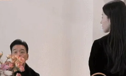 Nam diễn viên đẹp nhất nước cưới vợ giáo viên xinh hơn hoa hậu, lần đầu khoe visual con gái