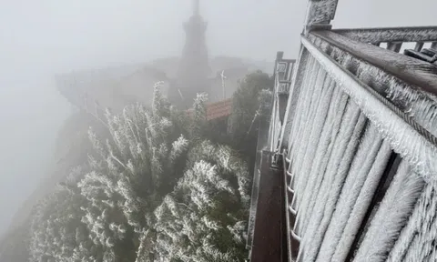 Miền Bắc đón đợt không khí lạnh cường độ cực mạnh, dự báo rét buốt đến khi nào?