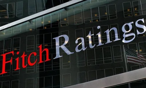 Việt Nam được Fitch Ratings nâng xếp hạng tín nhiệm đối với các công cụ nợ dài hạn cao cấp có bảo đảm