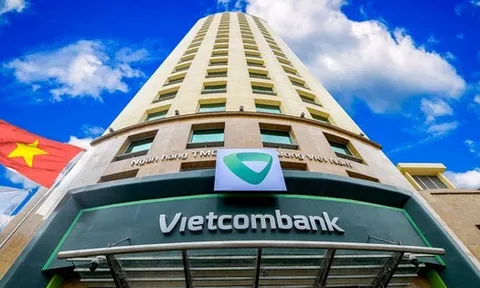 Vietcombank rục rịch chào bán riêng lẻ lượng lớn cổ phiếu