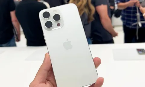 Chiếc iPhone cũ nên mua nhất năm 2026