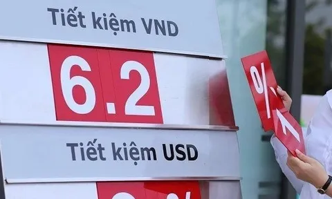 Đằng sau cuộc đua lãi suất ngân hàng