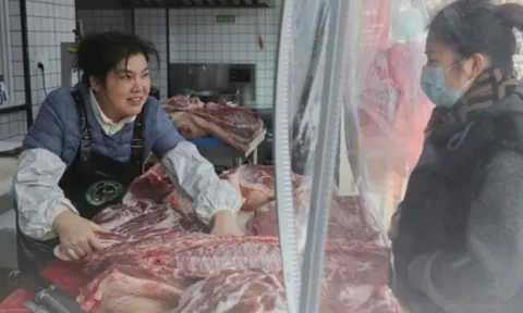 Trung Quốc đổ xô nuôi 1 giống lợn được ví “Wagyu của thịt lợn”: Giá cao gấp 3-4 lần lợn trắng, nhu cầu đang ngày càng tăng vọt