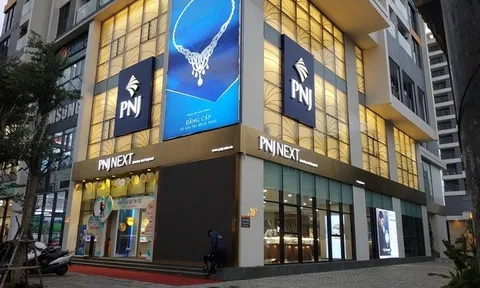 Giá vàng lập đỉnh, PNJ “bỏ túi” gần 10.000 tỷ đồng trong quý IV