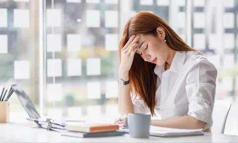 10 năm đi làm, dân công sở tiếc nuối: Ước gì biết 4 điều này sớm hơn để thăng tiến NHANH mà không kiệt sức