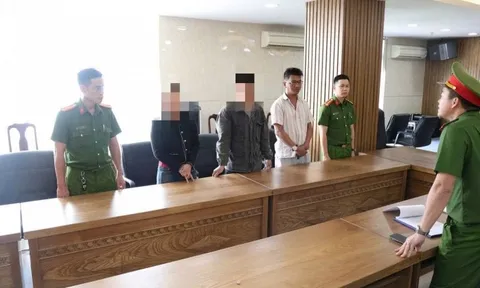 Cảnh sát đồng loạt khám xét trụ sở công ty, kho hàng, bắt ông chủ Lê Thái Bình