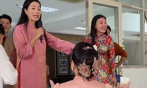 Nữ NSND là lãnh đạo Hội Sân khấu TP. Hồ Chí Minh cuối năm đứng ra chỉ đạo 1 việc