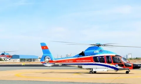 Tour trực thăng ngắm TPHCM có gì, giá ra sao?