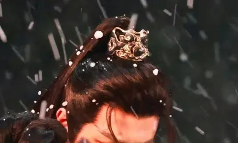 Mẹ con diễn viên là "thiên tài livestream", thu về gần 35 tỷ chỉ trong 1 phiên!