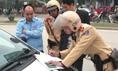Từ 10 giờ sáng mai, CSGT toàn quốc sẽ đồng loạt kiểm tra lỗi vi phạm này, người tham gia giao thông lưu ý