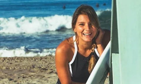 Suýt mất mạng dưới “tường nước tử thần”, nữ VĐV tái xuất và lập kỷ lục Guinness