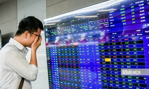 VN-Index giằng co, ưu tiên quản trị rủi ro khi áp lực ngắn hạn chưa hạ nhiệt