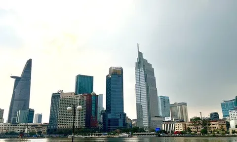 Bài 3: TPHCM - Trung tâm tài chính kết nối vốn, dịch vụ và tri thức quốc tế