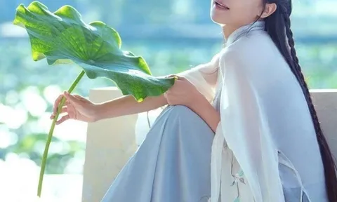 Lý Tử Thất bất ngờ xuất hiện, thông báo "việc quan trọng"