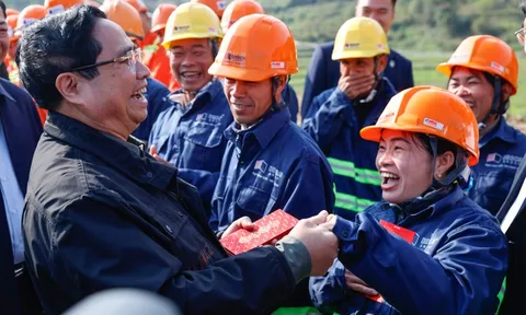 Thủ tướng kiểm tra dự án giao thông trọng điểm tại Lạng Sơn và Cao Bằng