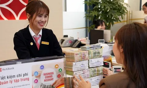 Sau Tết, loạt ngân hàng, doanh nghiệp rầm rộ lì xì đầu năm