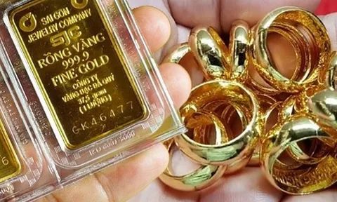 Người ôm vàng đứng ngồi không yên trong những ngày Tết