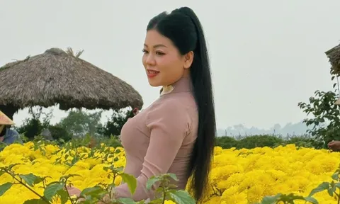 “Nữ hoàng nhạc đỏ” là mẹ đơn thân 4 con và nỗi sợ cô độc tới cuối đời