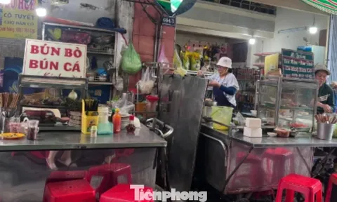 Nhiều mặt hàng, dịch vụ 'dậy sóng' theo giá xăng dầu