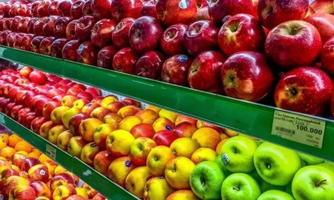 Mẹo "xương máu" khi mua táo trong siêu thị, dân sành thuộc như bảng cửu chương