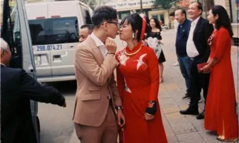 Nam ca sĩ Việt có vợ như "được cả thế giới": Hit 146 triệu view, 2 tour concert và hơn thế nữa!