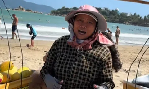 Gặp cô Mai - “ngôi sao bán trái cây biển Nha Trang” gây sốt toàn cầu: “Tôi không nhận được số tiền như người người ta đồn”