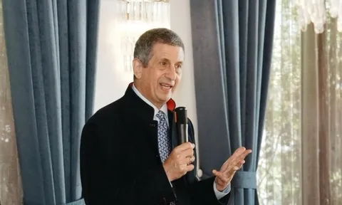 Hiệu trưởng Trường Kinh doanh NUS chỉ ra yếu tố then chốt khi Việt Nam hiện thực hoá tầm nhìn đến năm 2045