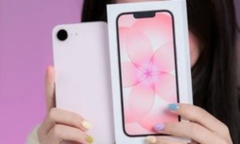 Cận cảnh iPhone 17e màu hồng mới: Hồng mà nhạt như trắng, hợp với nữ nhưng nam dùng cũng chẳng sao