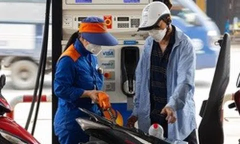 Ngày mai, giá xăng dầu trong nước diễn biến thế nào?