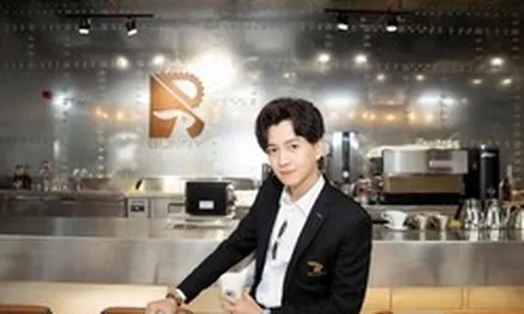 Chuyện gì đang xảy ra với quán cà phê của Ngô Kiến Huy?